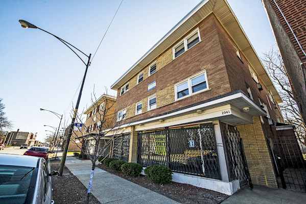 2041-43 E 75th property